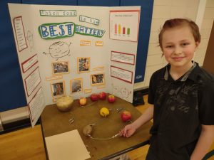 science-fair-5th-grader-neko-cable